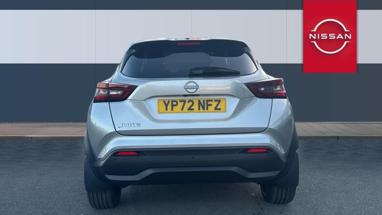 Nissan Juke 1.0 DiG-T 114 Tekna 5dr Petrol Hatchback